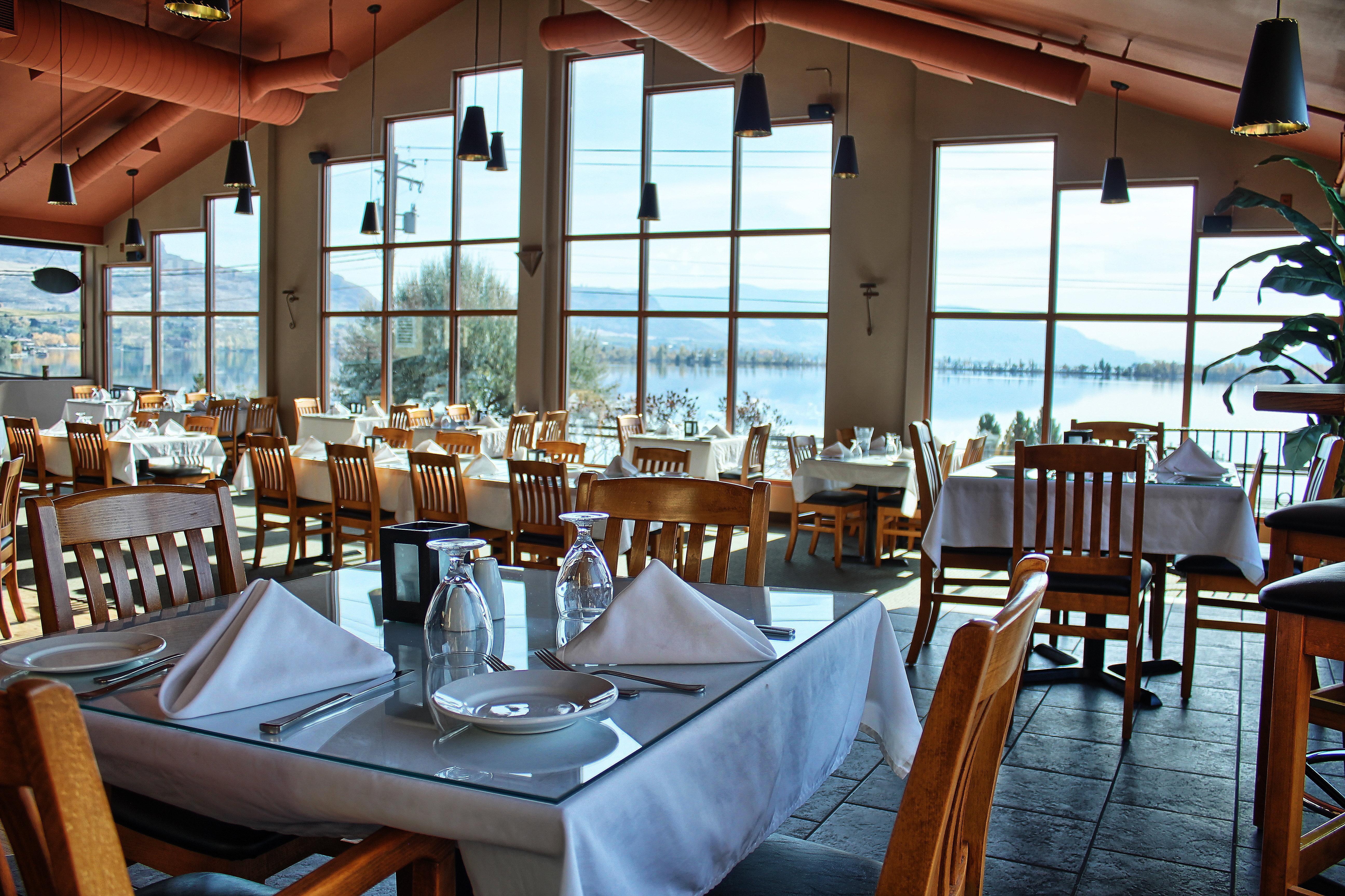 Holiday Inn Hotel & Suites Osoyoos By Ihg Exterior photo